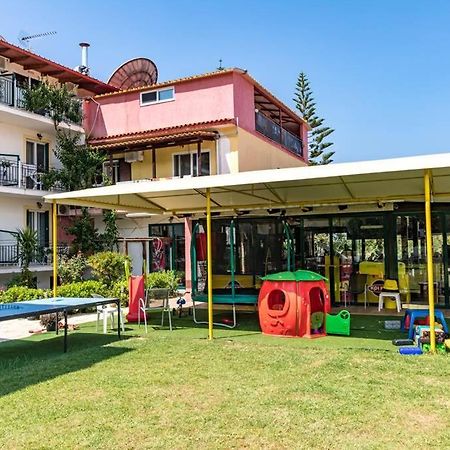 Rainbow Apartments Kalamaki  Luaran gambar